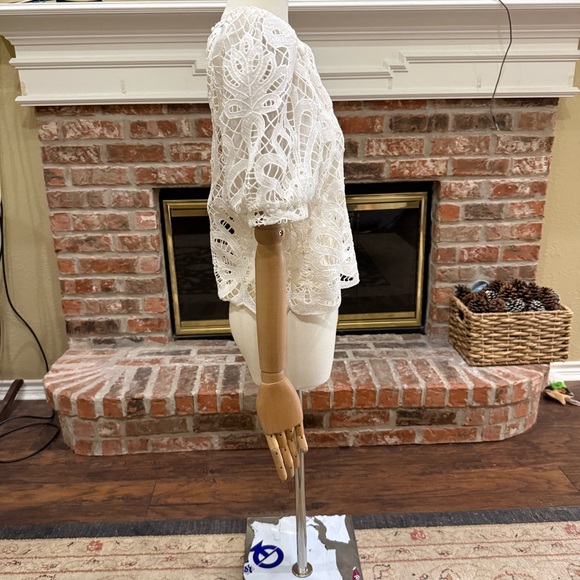 NWOT Express White Lace Puff Sleeve Blouse w/ Attached White Tank / XS - Picture 7 of 11